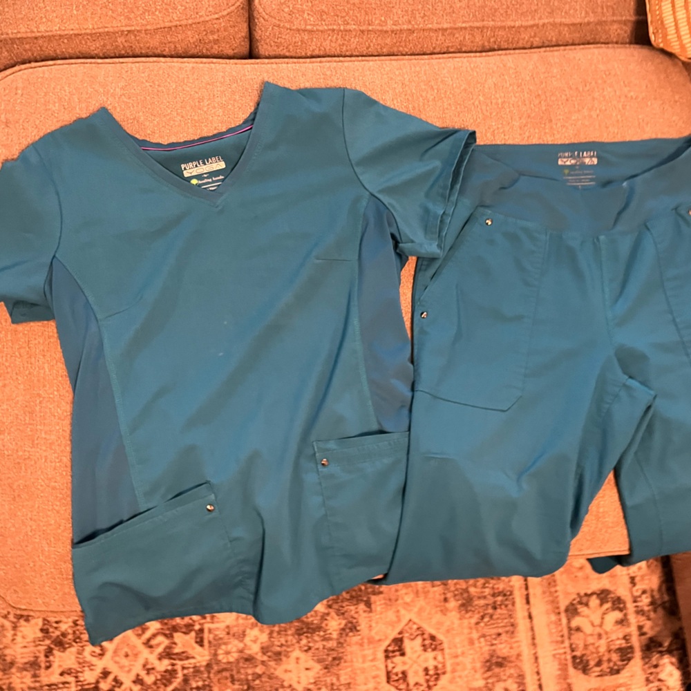 Healing Hands Teal Scrub Top and Pants set